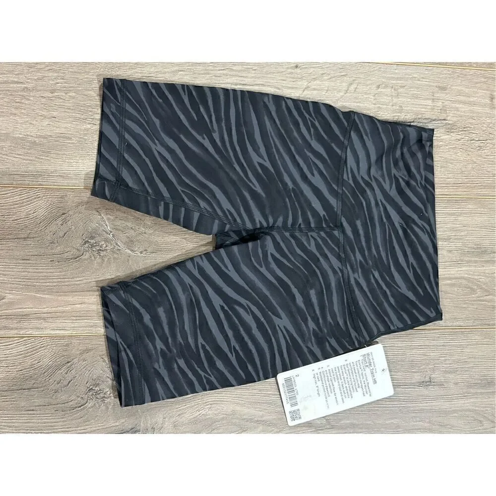 Lululemon Wunder Train High-Rise Short 8”
